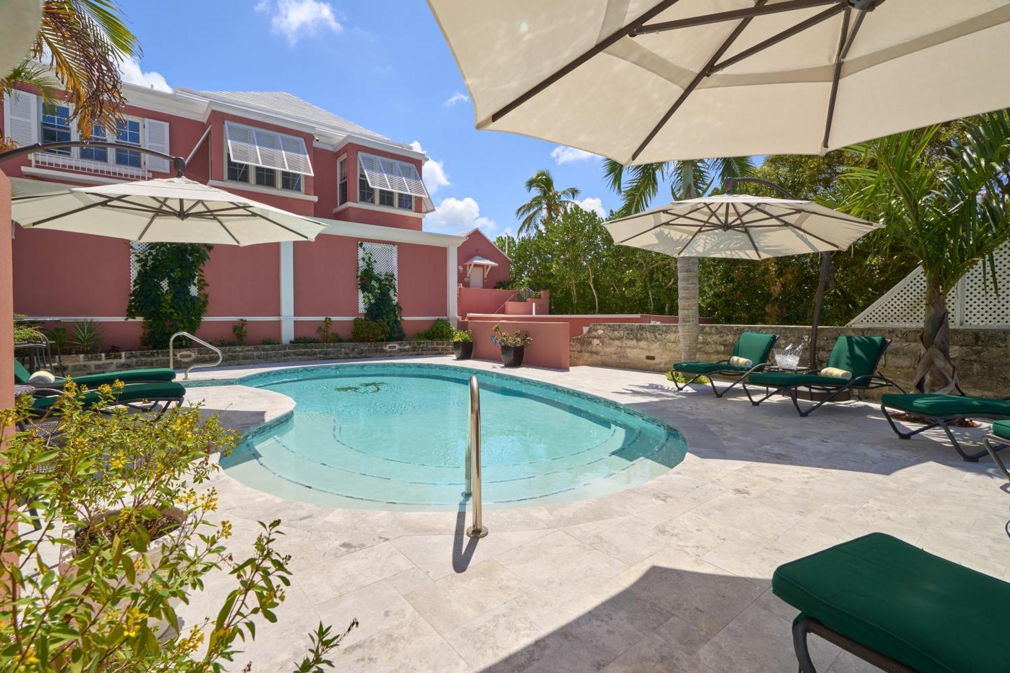 Royal Palms Hotel Hamilton City Exterior photo